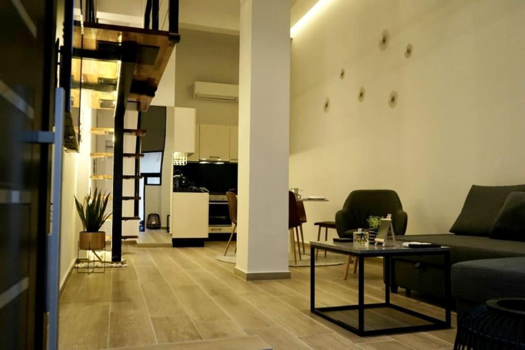 Ferienwohnung Cosy Loft Patras Exterior foto